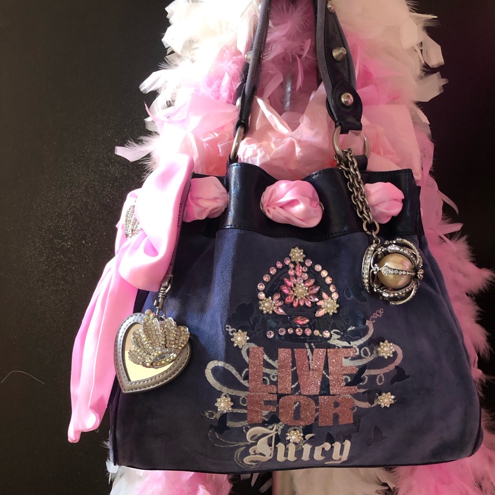 Rare🦄LIVE FOR JUICY 💖daydreamer